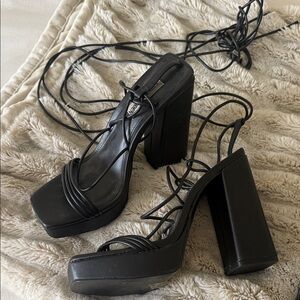 Steve Madden Black Strappy Platform Sandals